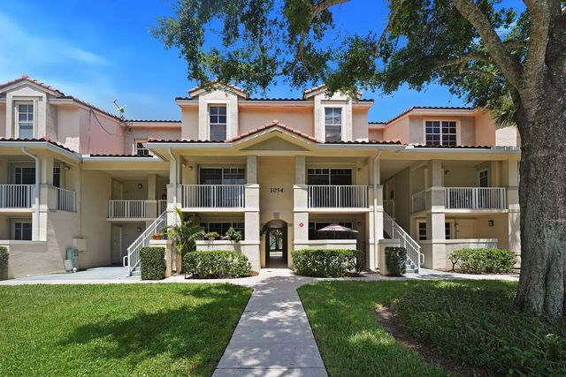 2 of 26 - 1054 University Boulevard #21, Jupiter, FL