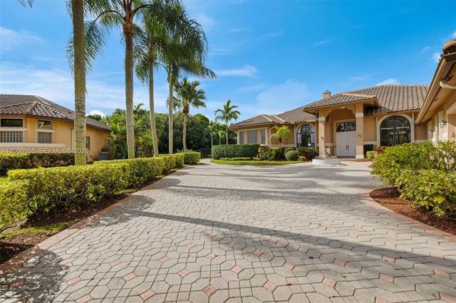 11613 Nw 5th Street, Plantation