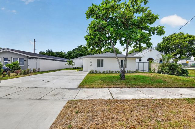 2 of 36 - 182 Sw 6 Street, Deerfield Beach, FL