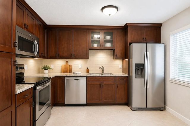 2 of 25 - 303 Lakeview Drive #102, Weston, FL
