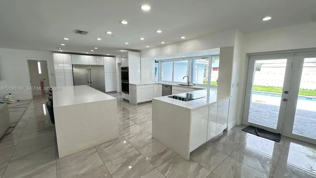 4 of 58 - 3750 N 54th Avenue, Hollywood, FL