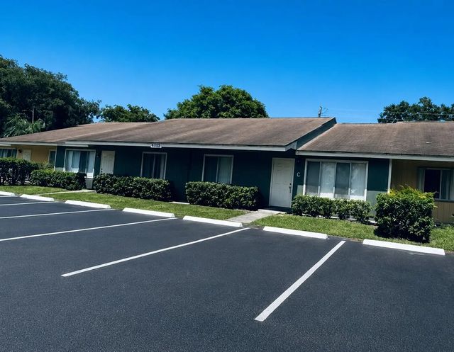 4570 Orleans Court #c, West Palm Beach