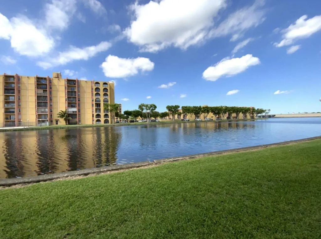 4709 Nw 7th Street #109-9, Miami