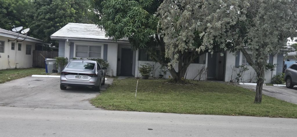 2521 Ne 10th Street #1, Pompano Beach