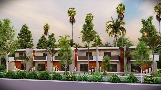 3 of 31 - 136 N 24th Avenue, Hollywood, FL