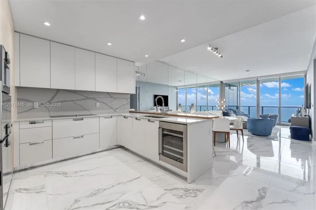 3 of 28 - 15701 Collins Avenue #3803, Sunny Isles Beach, FL