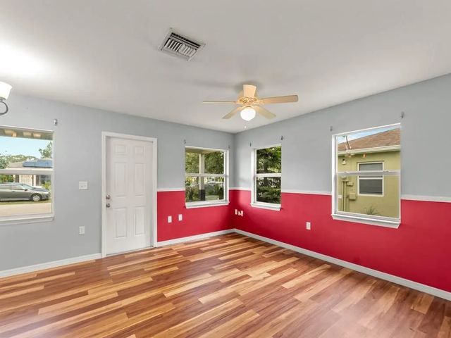 3 of 36 - 1724 10th Way Sw, Vero Beach, FL