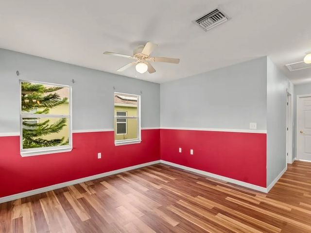 5 of 36 - 1724 10th Way Sw, Vero Beach, FL