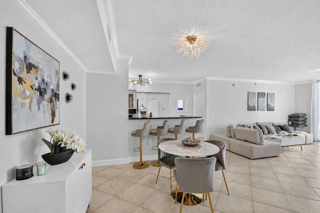 4 of 52 - 625 Casa Loma Boulevard #1009, Boynton Beach, FL