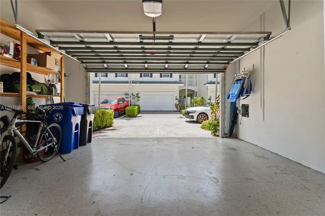 3 of 55 - 1139 N Victoria Park Road, Fort Lauderdale, FL