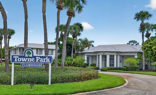2 of 44 - 803 Se Central Parkway #9, Stuart, FL