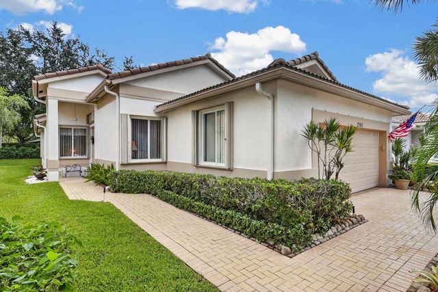 5 of 89 - 2260 Sapphire Circle, West Palm Beach, FL