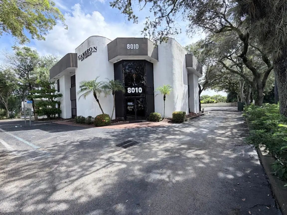 8010 N University Drive, Tamarac