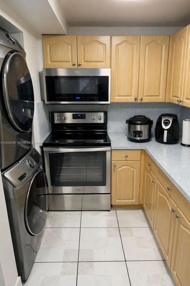 5 of 14 - 10090 Nw 80th Court #1540, Hialeah Gardens, FL