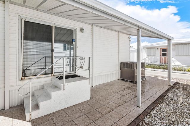4 of 17 - 13 Hibiscus Drive #h, Briny Breezes, FL