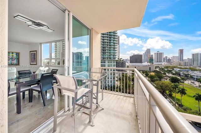 4 of 39 - 2000 N Bayshore Drive #1502, Miami, FL