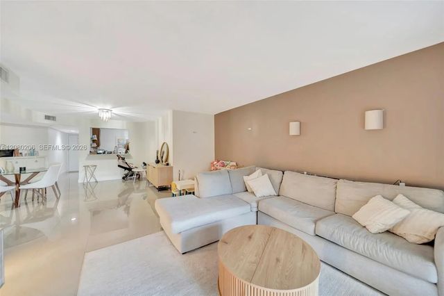 3 of 27 - 1706 Hammock Boulevard #110, Coconut Creek, FL