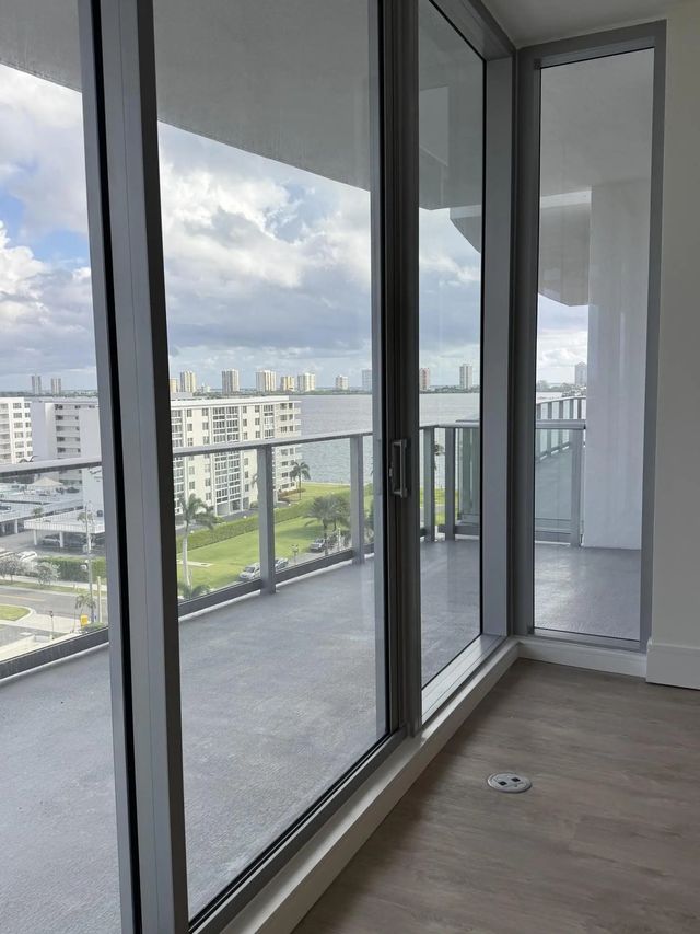 4 of 65 - 220 Lake Shore Drive #813, Lake Park, FL