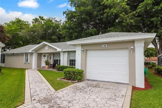 590 Se 19th Drive, Homestead