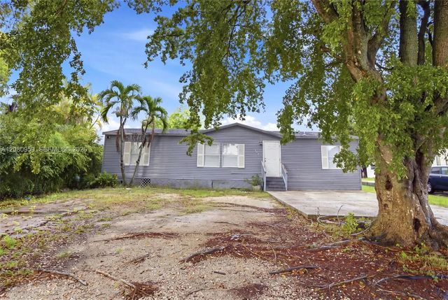 2 of 32 - 19800 Sw 180th Ave 477 #unit #, Miami, FL