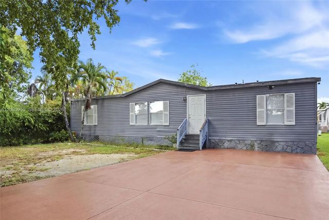 3 of 32 - 19800 Sw 180th Ave 477 #unit #, Miami, FL