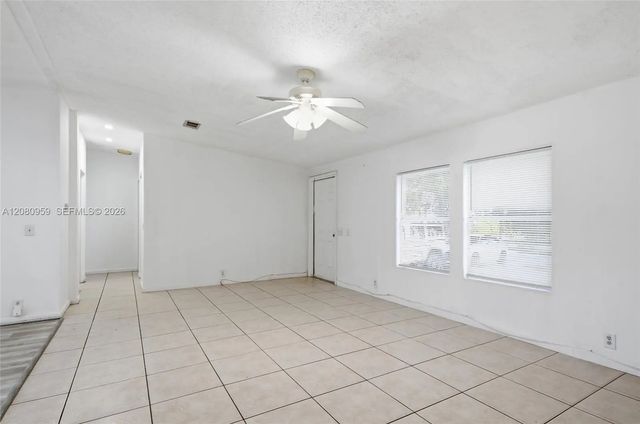 5 of 32 - 19800 Sw 180th Ave 477 #unit #, Miami, FL