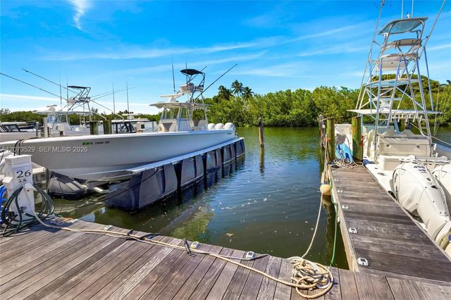 2 of 7 - 6200 Sw 152nd Street, Palmetto Bay, FL