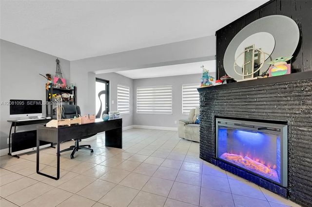 3 of 31 - 1024 Long Island Avenue, Fort Lauderdale, FL