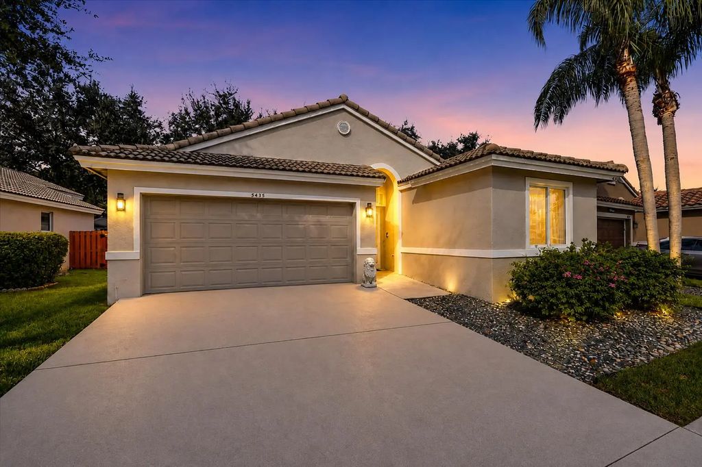 5435 Nw 50th Court, Coconut Creek