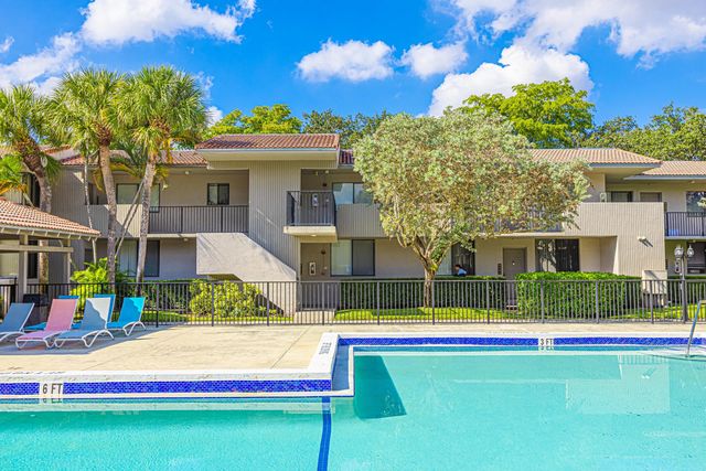 9541 Sw 1st Court #9541, Coral Springs