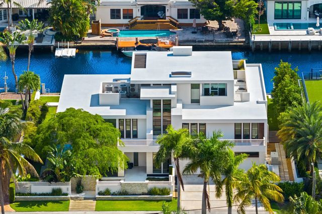 3 of 82 - 10 Pelican Drive, Fort Lauderdale, FL