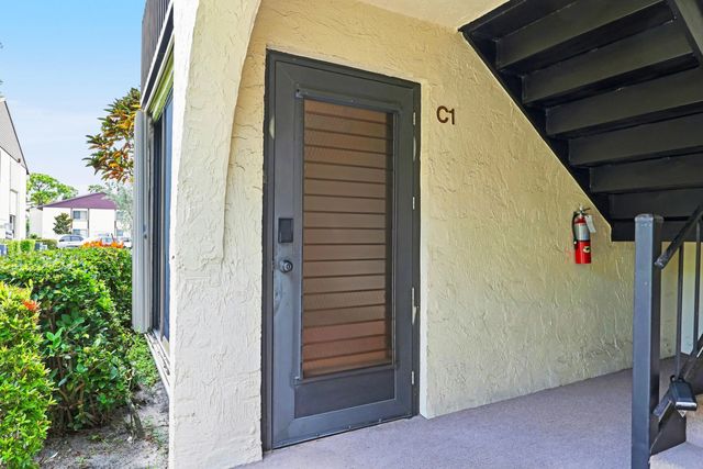3 of 25 - 314 Knotty Pine Circle #c-1, Greenacres, FL