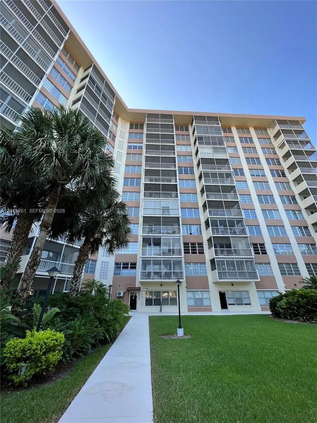 10777 W Sample Road #301, Coral Springs