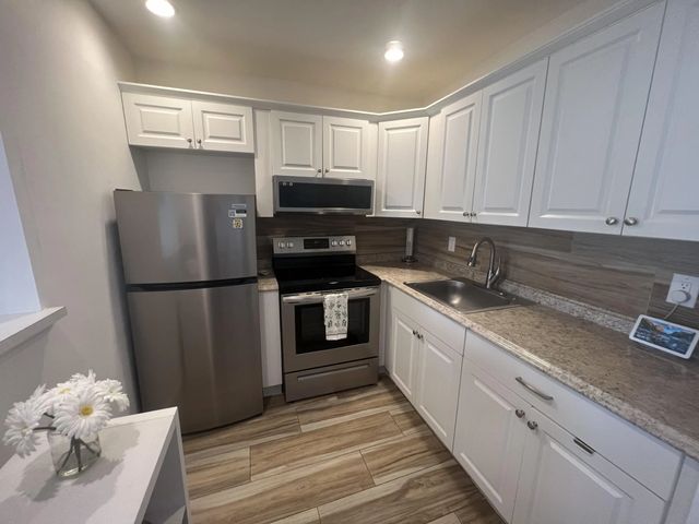 5 of 12 - 79 Dorset B, Boca Raton, FL
