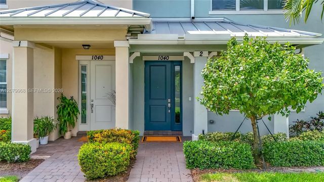 3 of 46 - 1040 Eucalyptus Drive #2, Hollywood, FL