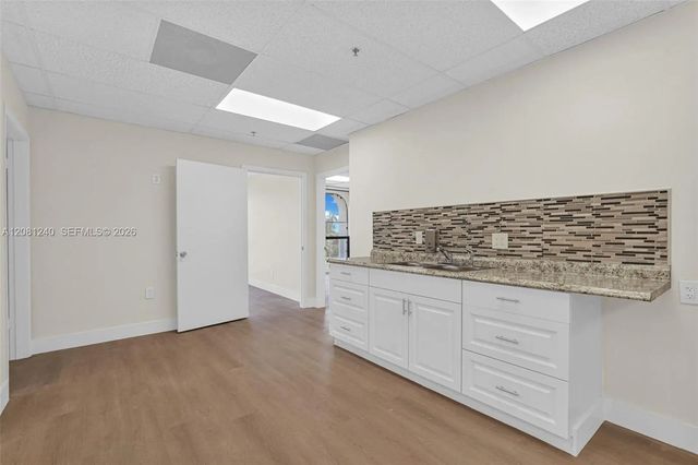 2 of 28 - 2691 E Oakland Park Boulevard #401, Fort Lauderdale, FL