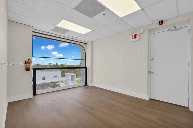 4 of 28 - 2691 E Oakland Park Boulevard #401, Fort Lauderdale, FL