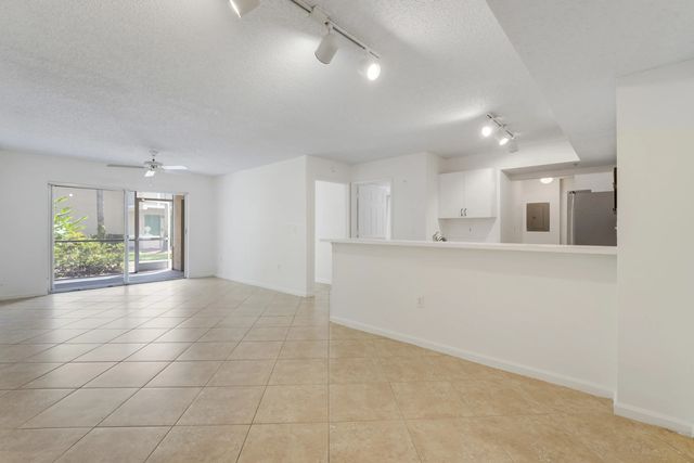 278 Village Boulevard #8106, Tequesta