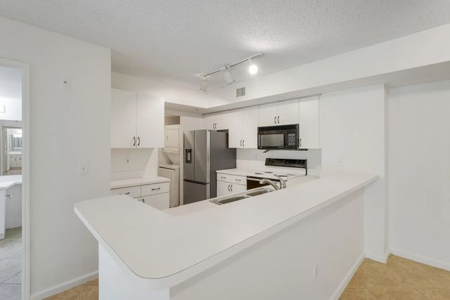4 of 51 - 278 Village Boulevard #8106, Tequesta, FL