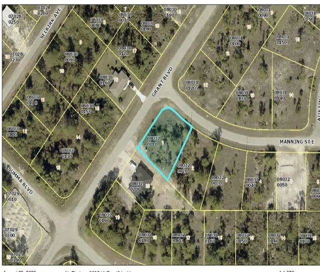 1036 Manning Street E, Lehigh Acres