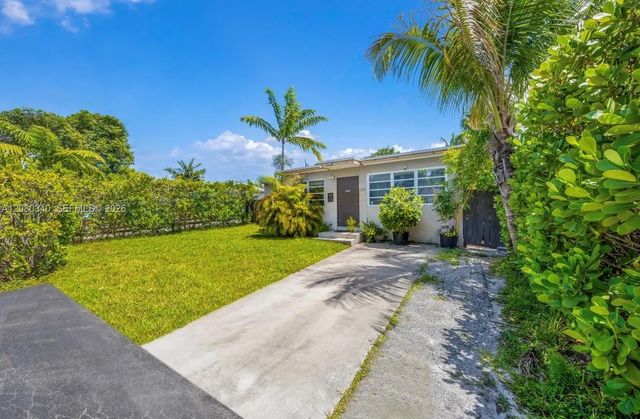 2 of 30 - 2326 Harding Street, Hollywood, FL
