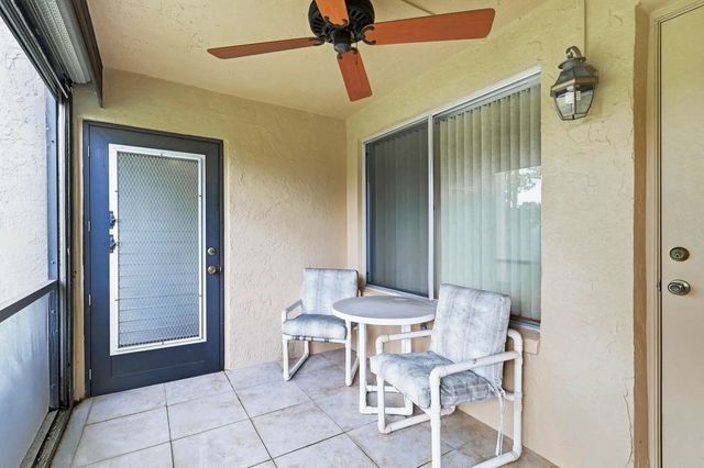 4 of 27 - 204 Pine Hov Circle #b-1, Greenacres, FL