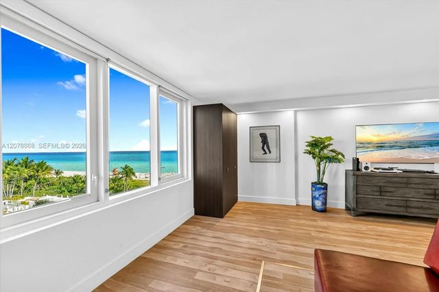 3 of 23 - 2301 Collins Avenue #714, Miami Beach, FL