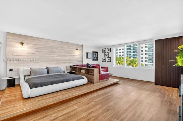5 of 23 - 2301 Collins Avenue #714, Miami Beach, FL