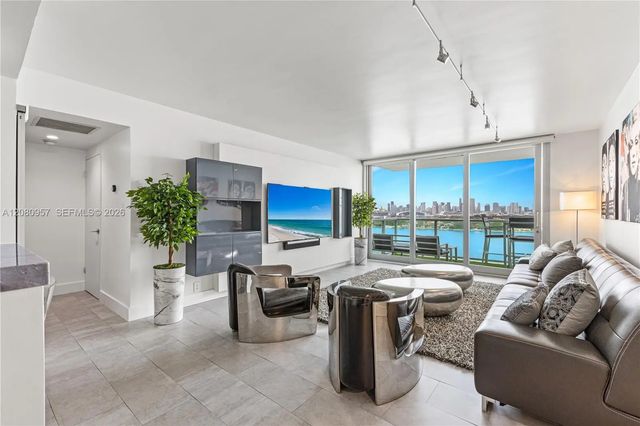1000 West Avenue #1518, Miami Beach