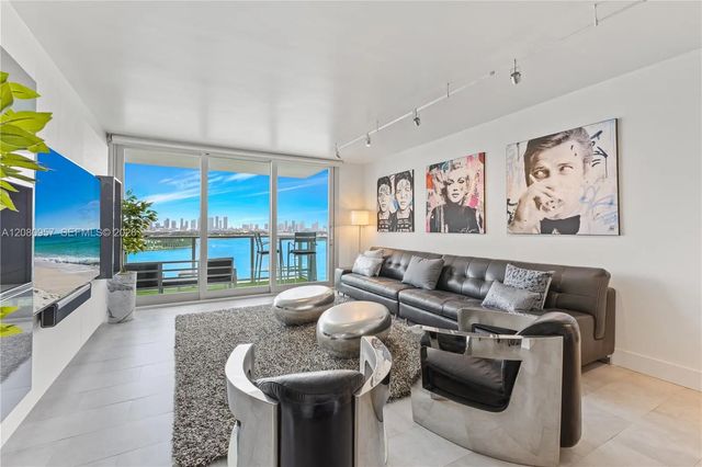 3 of 25 - 1000 West Avenue #1518, Miami Beach, FL