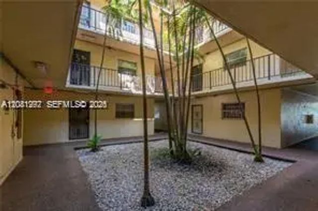 11905 Ne 2nd Avenue #c102, North Miami