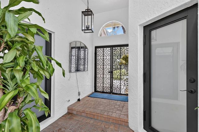 5 of 35 - 2865 N Clearbrook Circle N, Delray Beach, FL