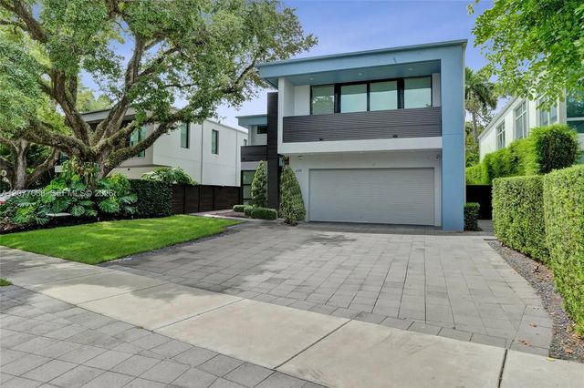 3 of 71 - 129 N Victoria Park Road, Fort Lauderdale, FL