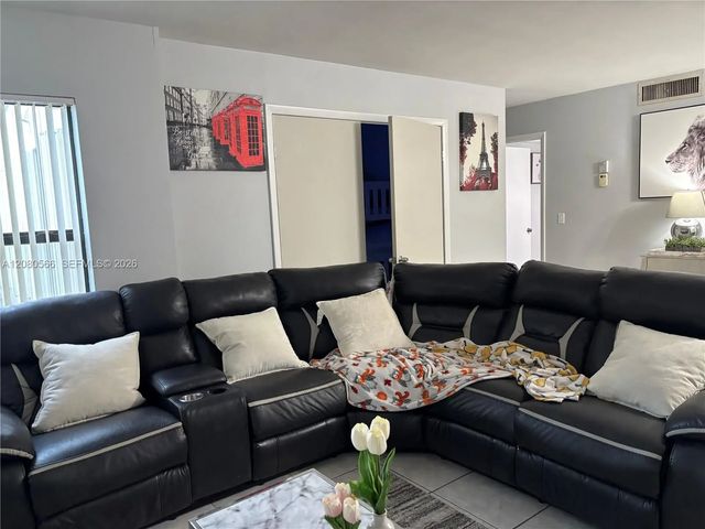 4 of 31 - 702 Sunny Pine Way #a1, Greenacres, FL